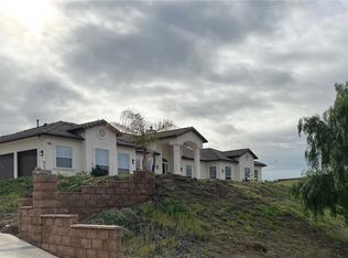 18580 Manitou St, Corona, CA 92881