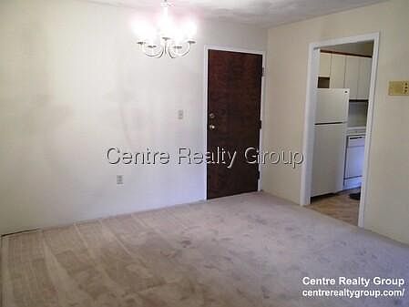 5th image of 555 Farwell St #16