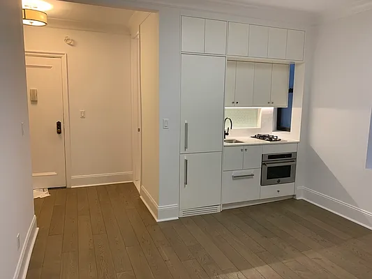 Rented by Akelius Real Estate Management | media 22