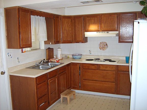 5th image of 10310 N 177th Ave