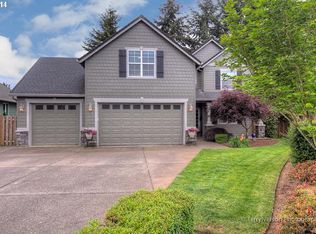 12285 Fishermans Way, Oregon City, OR 97045