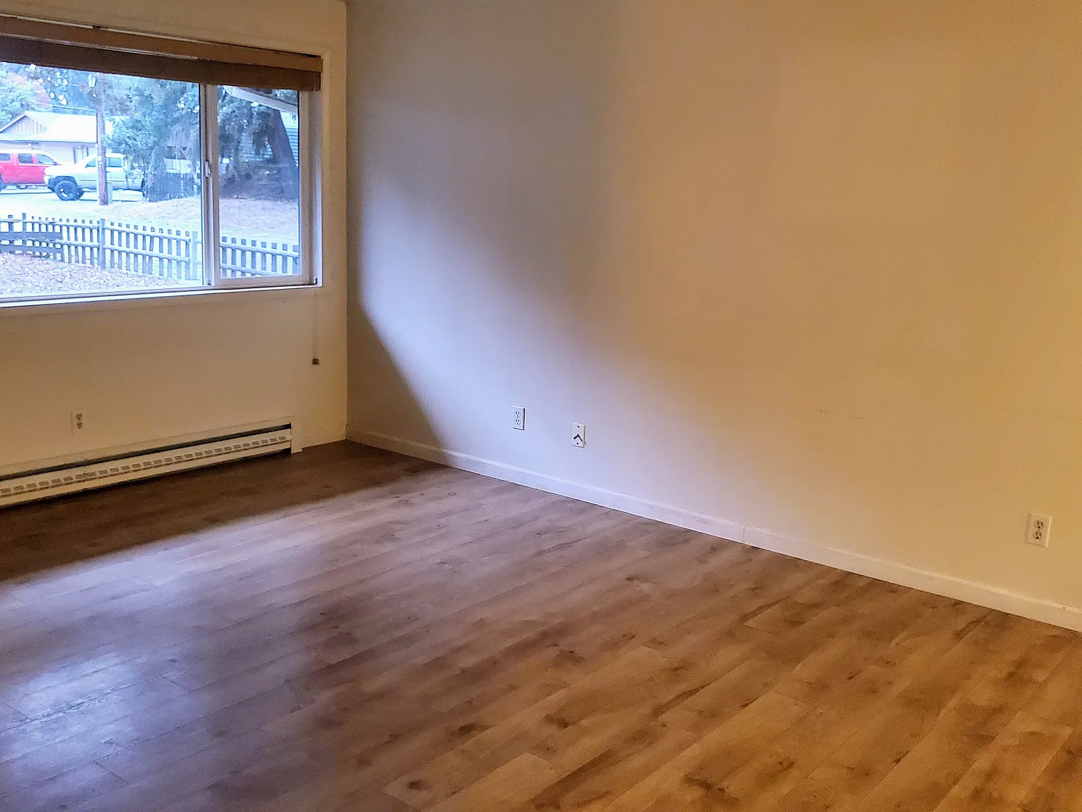 2 bed, 840 sqft, $1,650 — Photo 2