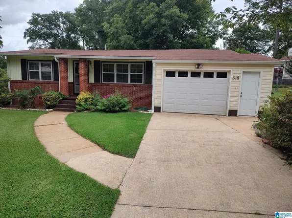 319 Wheeler St, Sylacauga, AL 35150