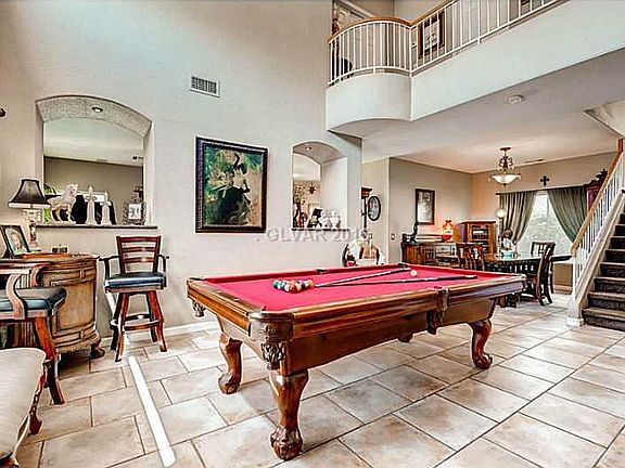 4th image of 5771 Yellowcrest Ct