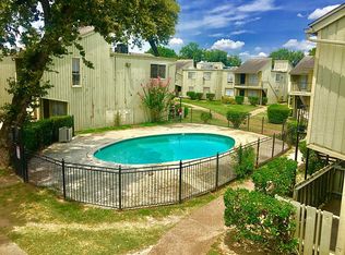 5625 Antoine Dr APT 1404, Houston, TX 77091
