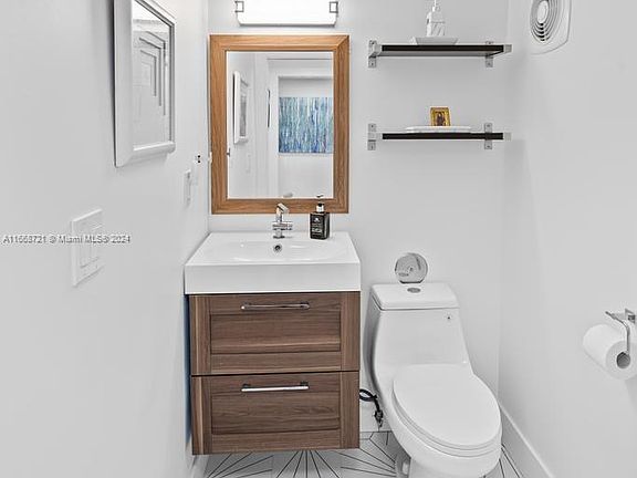 4th image of 6783 Brookline Dr #6783