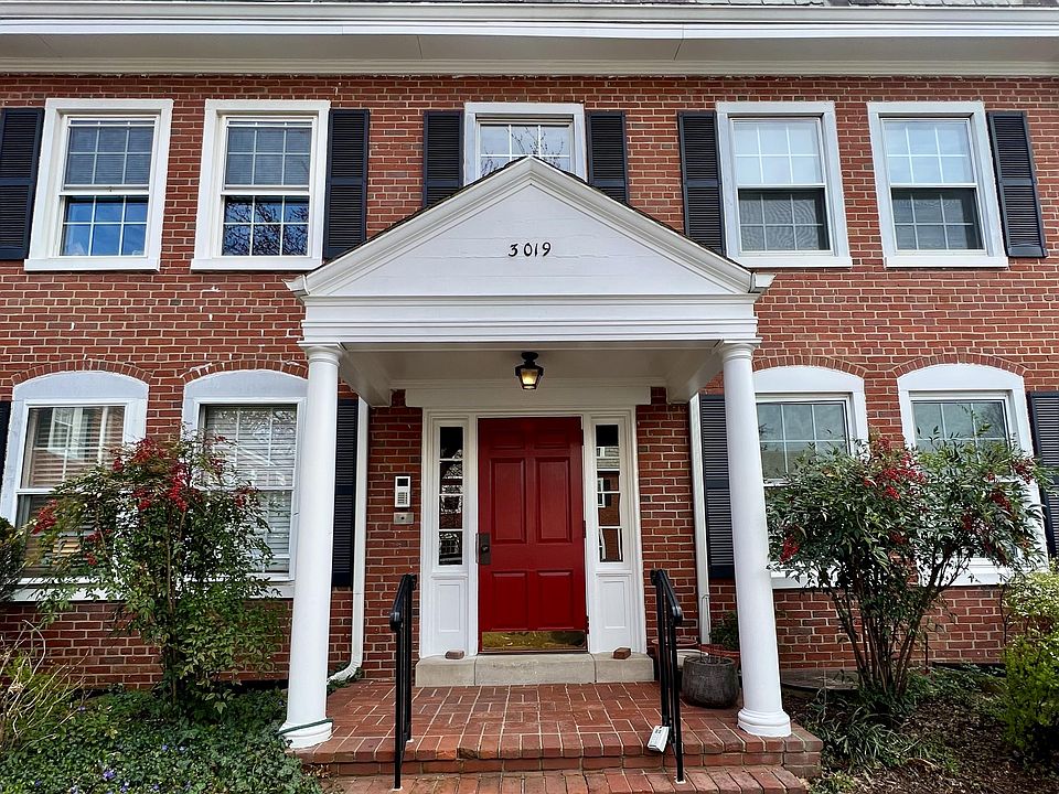 1st image of 3019 S Buchanan St APT A1