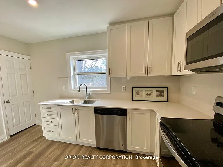 1016 Haig Blvd — Photo 19