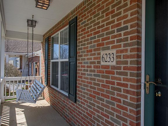 4th image of 6233 Albany Crest Ave