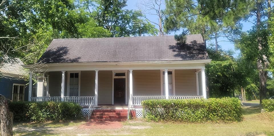 1st image of 706 N Toombs St