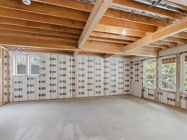 2799 NW Romancier Dr — Photo 36