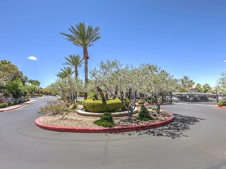 950 Seven Hills Dr 2825-26_05212026