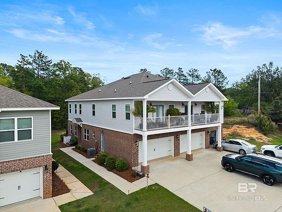 3rd image of 6929 Spaniel Dr #C