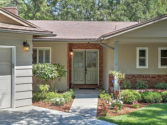 3rd image of 3981 El Lado Dr