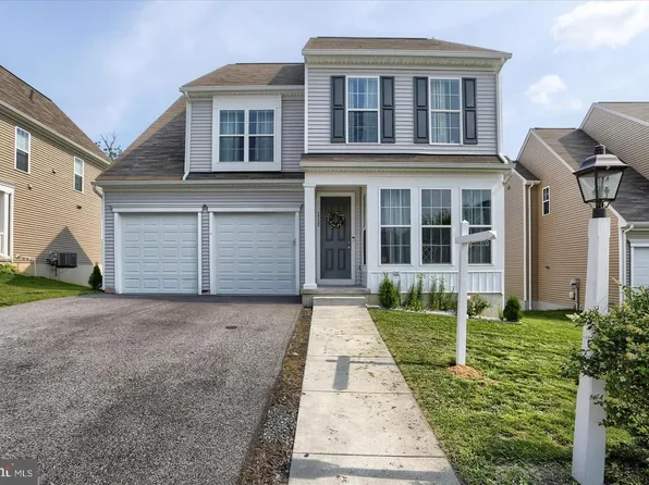 1732 Driftstone Dr, Harrisburg, PA 17110