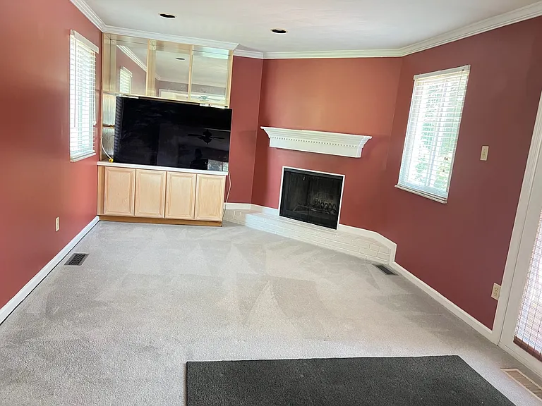 2554 Wesford Dr — Photo 6