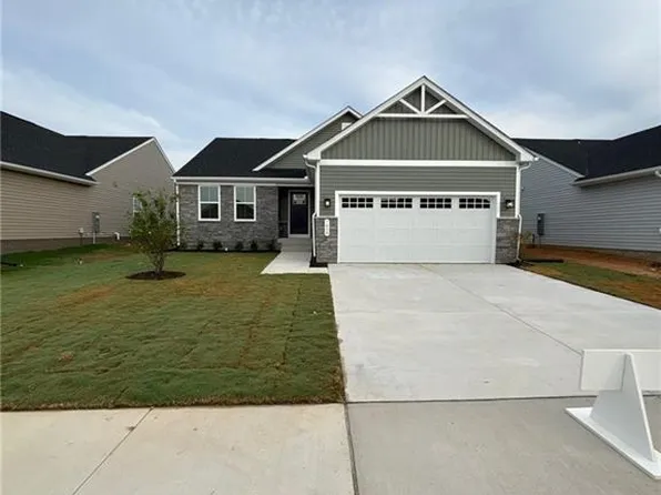 7059 Cunningham Dr, Toano, VA 23168