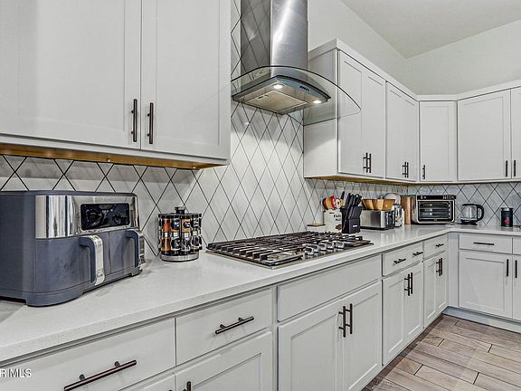 4th image of 13420 Emerald Ranch Ln