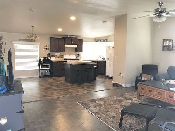 4th image of 2755 Arrow Hwy Spc 161
