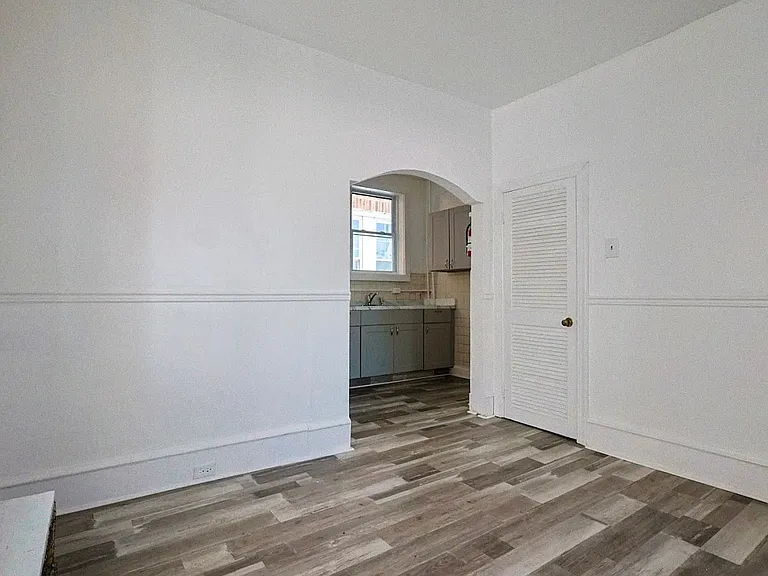 3636 Winchester Ave — Photo 12