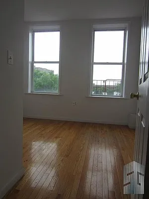 Rented by Skyline Group Real Estate | media 21