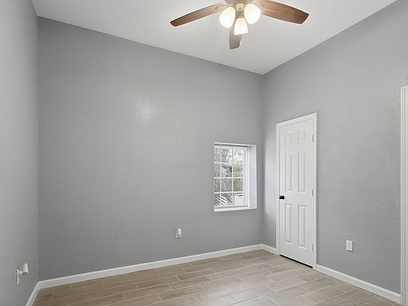 2nd image of 324 Johnson St Unit B