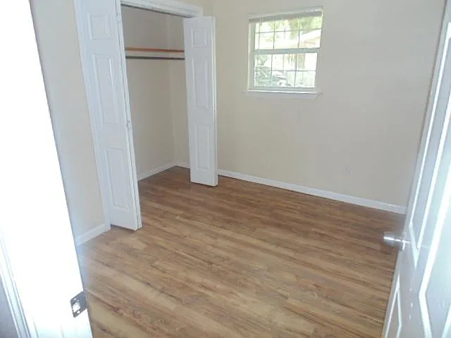 2247 Toledo St — Photo 4