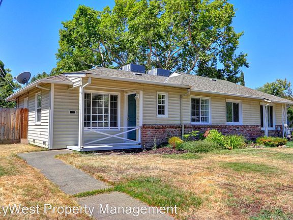 2nd image of 5402 Folsom Blvd #5402