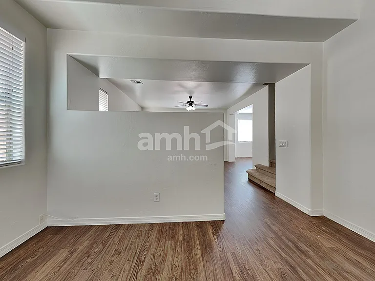 17403 W Langer Ln — Photo 7
