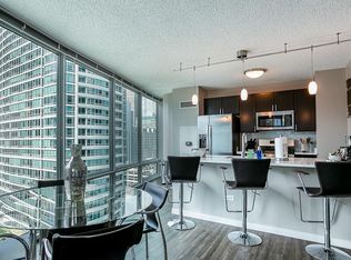 356 E Ohio St #802, Chicago, IL 60611