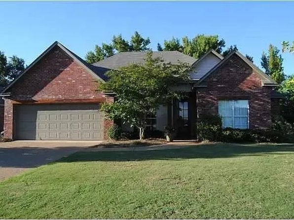 151 Bradfield Rd