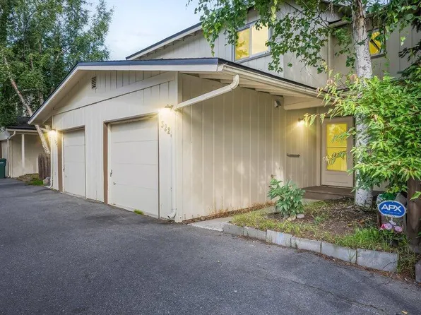3228 Eastgate Pl #14, Anchorage, AK 99504