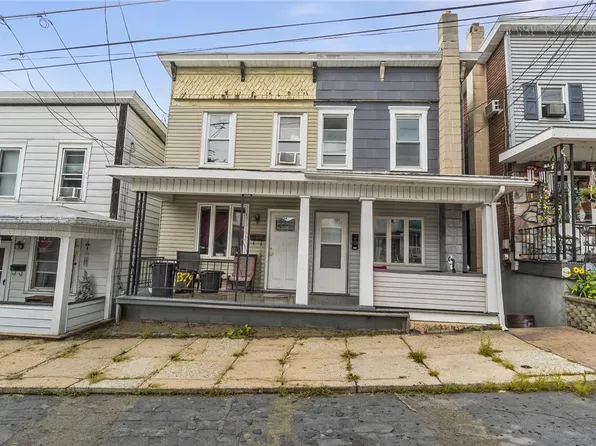 377-379 W Ridge St, Lansford, PA 18232