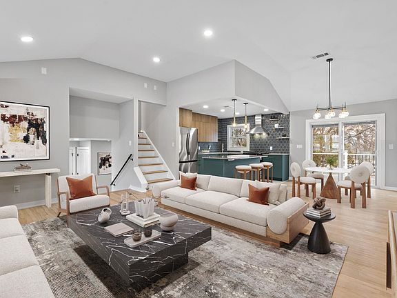 4th image of 125 Rutgers Pl