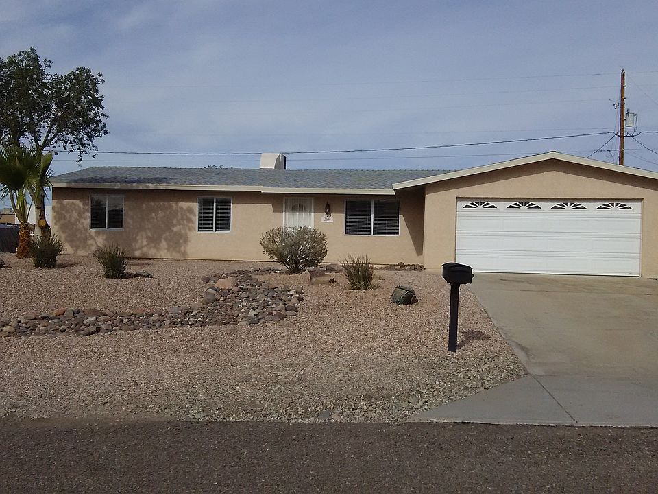 1st image of 2609 Huntington Dr
