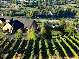 2055 Edgewood Ln, Wenatchee, WA 98801