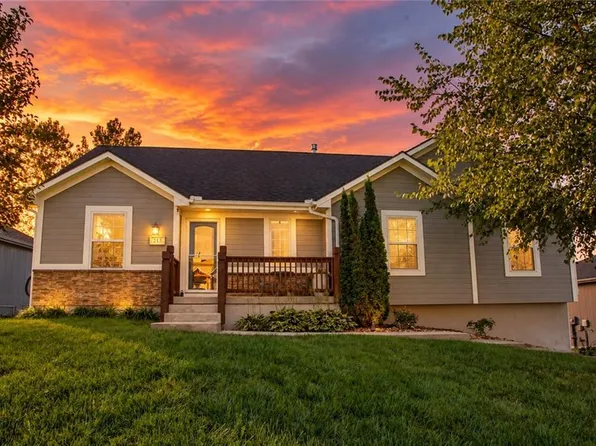 213 NE Hannah Ct, Grain Valley, MO 64029