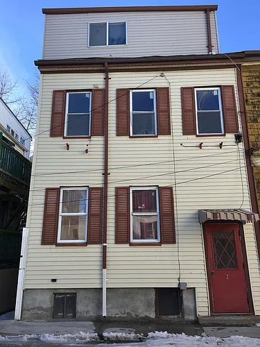 2 Everett Pl #1 Photo 1
