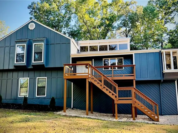 739 Bayliss Dr, Marietta, GA 30068