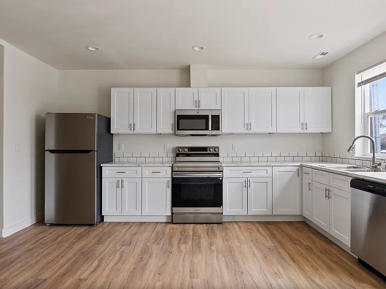 2637 W Marina Dr #2 — Photo 8
