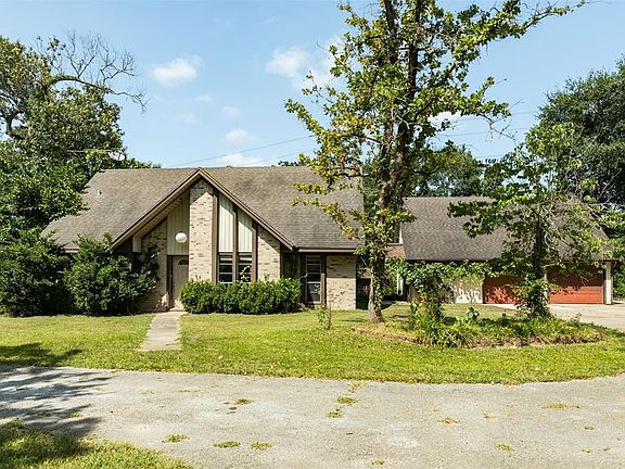 3rd image of 26434 Bayou Tesch Dr