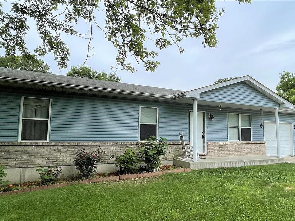 2nd image of 621 Sherwood Dr