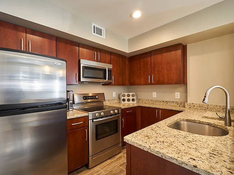 1801 Swann St NW #101 — Photo 10
