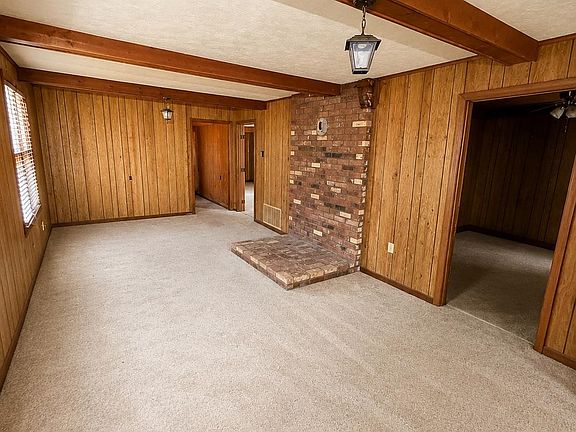 2nd image of 6760 Locke Rd