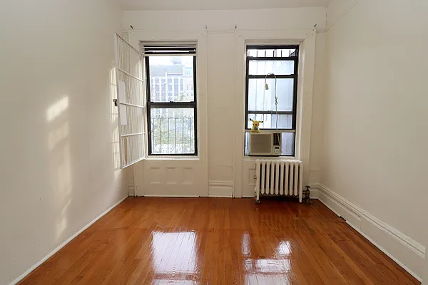 Rented by Corcoran | media 20