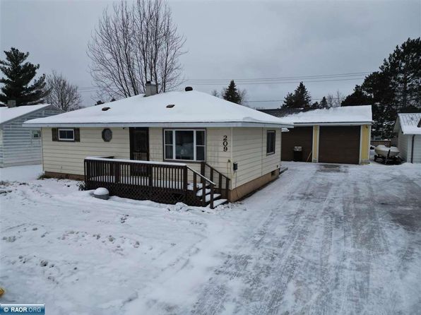 209 Brandon Rd, Hoyt Lakes, MN 55750
