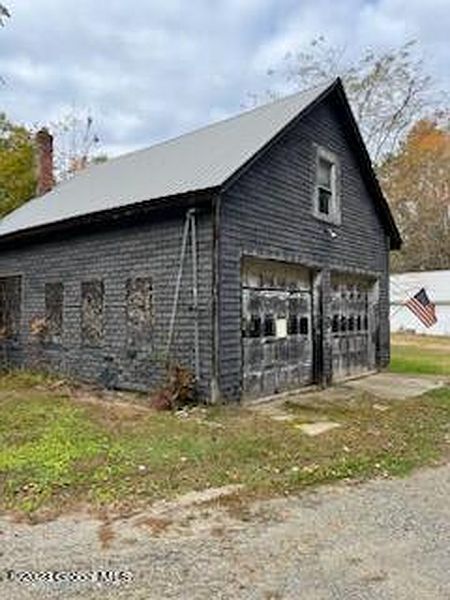4th image of 162 Toohey Road