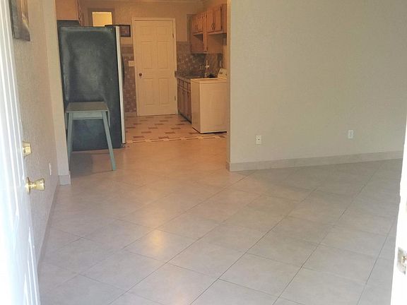 3rd image of 2603 Green St