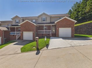 19 Moonlight Dr, Elkview, WV 25071