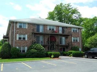 2 Karen Cir APT 13, Billerica, MA 01821